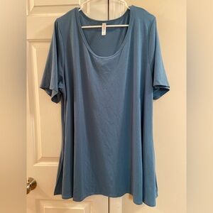 LuLaRoe Soft Blue Short Sleeve Top